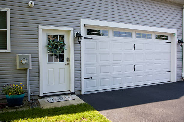 24/7 Emergency Garage Door Roller Replacement experts in Ramseur, NC